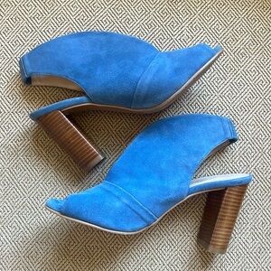 NWOT Blue Suede Peep Toe Block Heel Sandals, 38